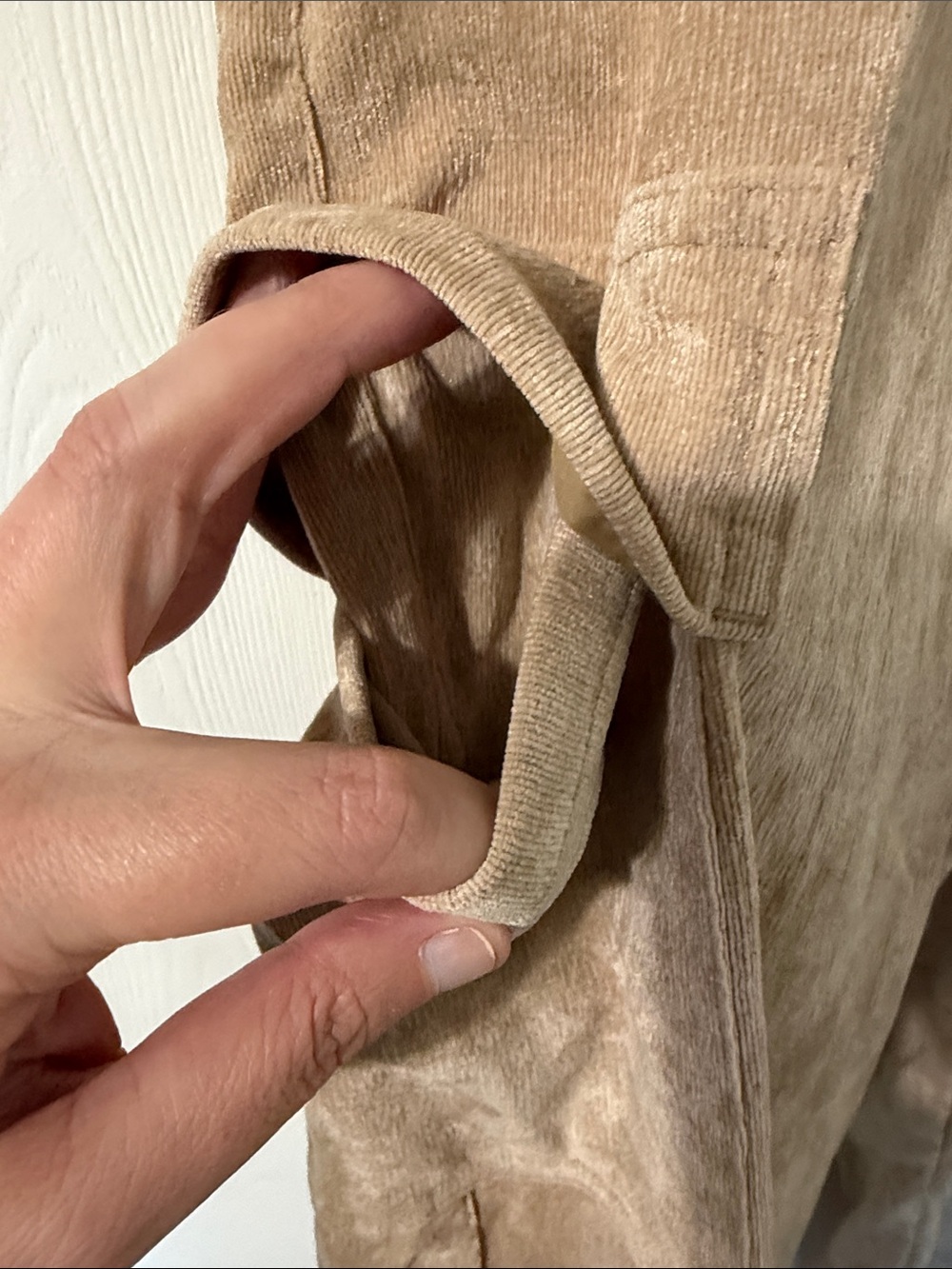 NWOT Nike Air Jordan Women’s Corduroy Chicago Trousers Desert Size Medium - Picture 10 of 15